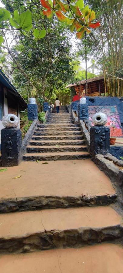Clay Resort By Bestinn Leisure - Wayanad Padinjarathara Екстериор снимка
