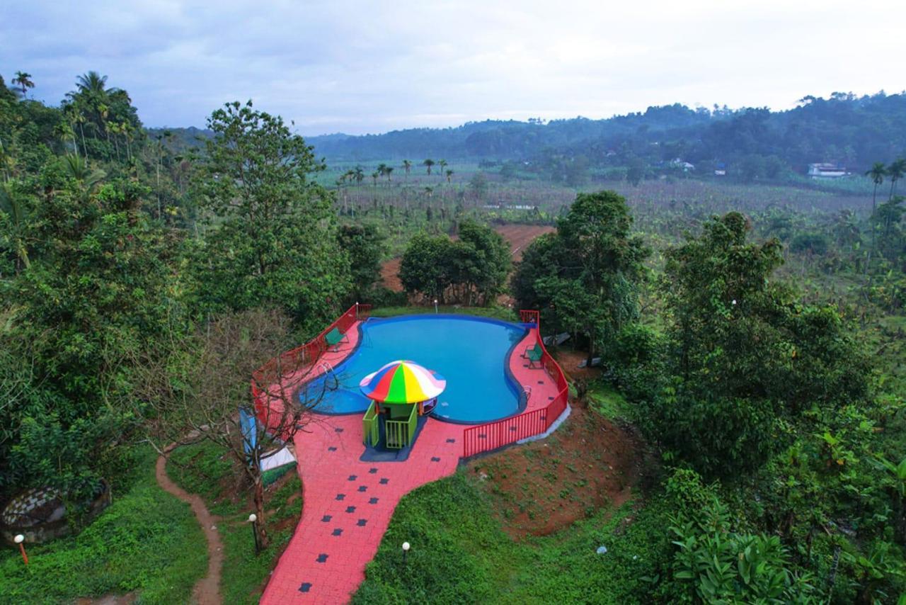 Clay Resort By Bestinn Leisure - Wayanad Padinjarathara Екстериор снимка