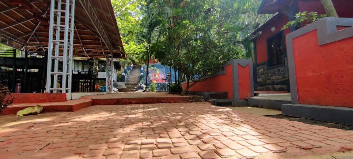 Clay Resort By Bestinn Leisure - Wayanad Padinjarathara Екстериор снимка